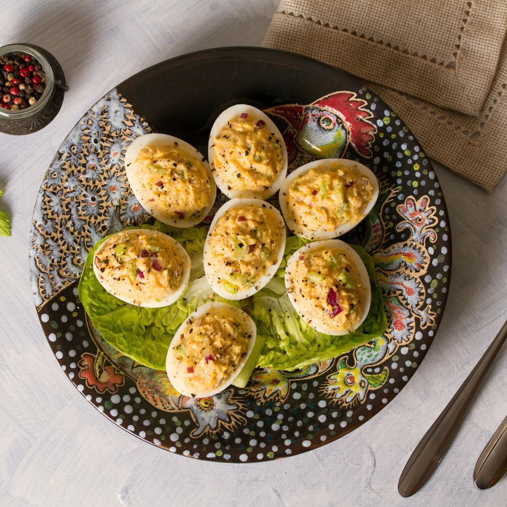 Jajka faszerowane pieczarkami – prosty przepis na Wielkanoc